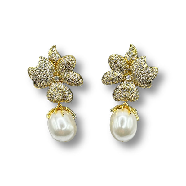 Luxe Flower Pearl Dangle Earring