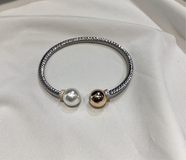 Pearl & Bead 2 tone cuff