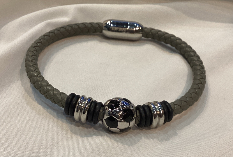 Brazalete pelota de futbol gris