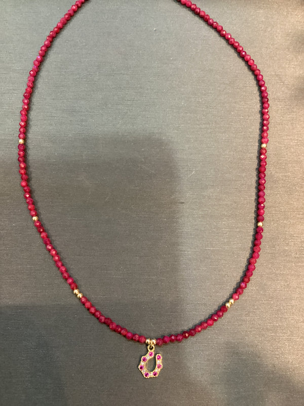 U024 Choker Rubidine con Horseshoe