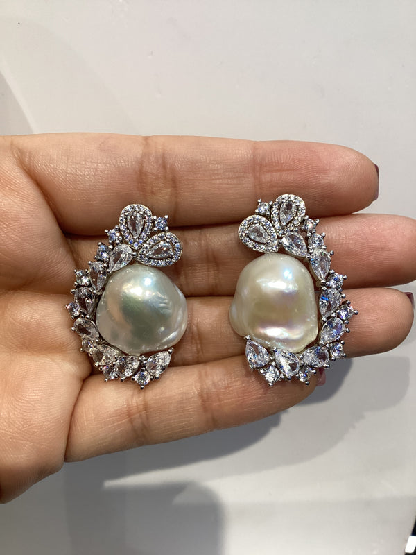 Imperial Surround Baroque Pearl