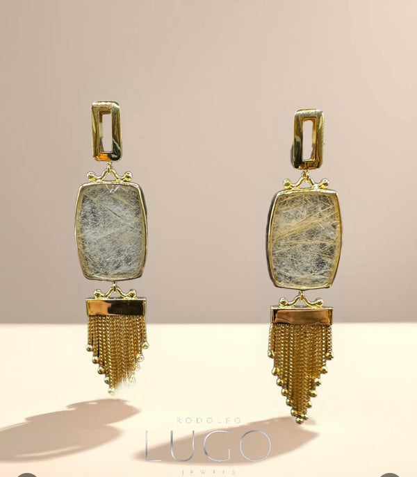 Arete Statement Rutilated Quartz y Fringe dorado