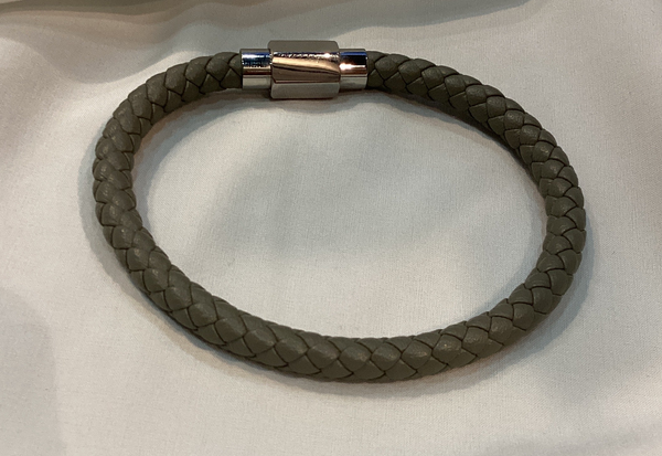 Brazalete Broche Tuerca Magnetica