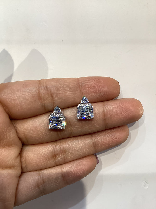 Cadillac & Brilliant cut Stud posts