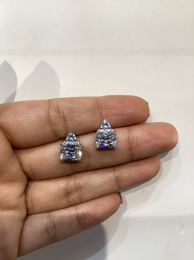 Cadillac & Brilliant cut Stud posts