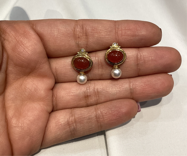 Agate & Pearl Earring