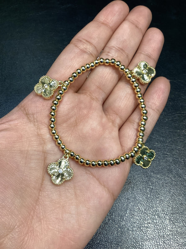 Pulsera Charm Clover Dorado