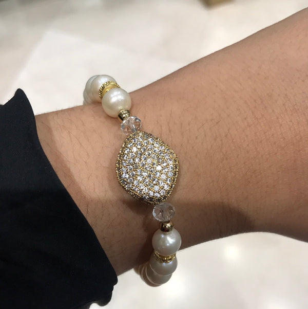 Pulsera de Perlas Dije con Crystales