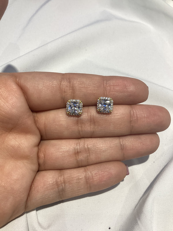 Studs Ascher Cut con Halo Dorado