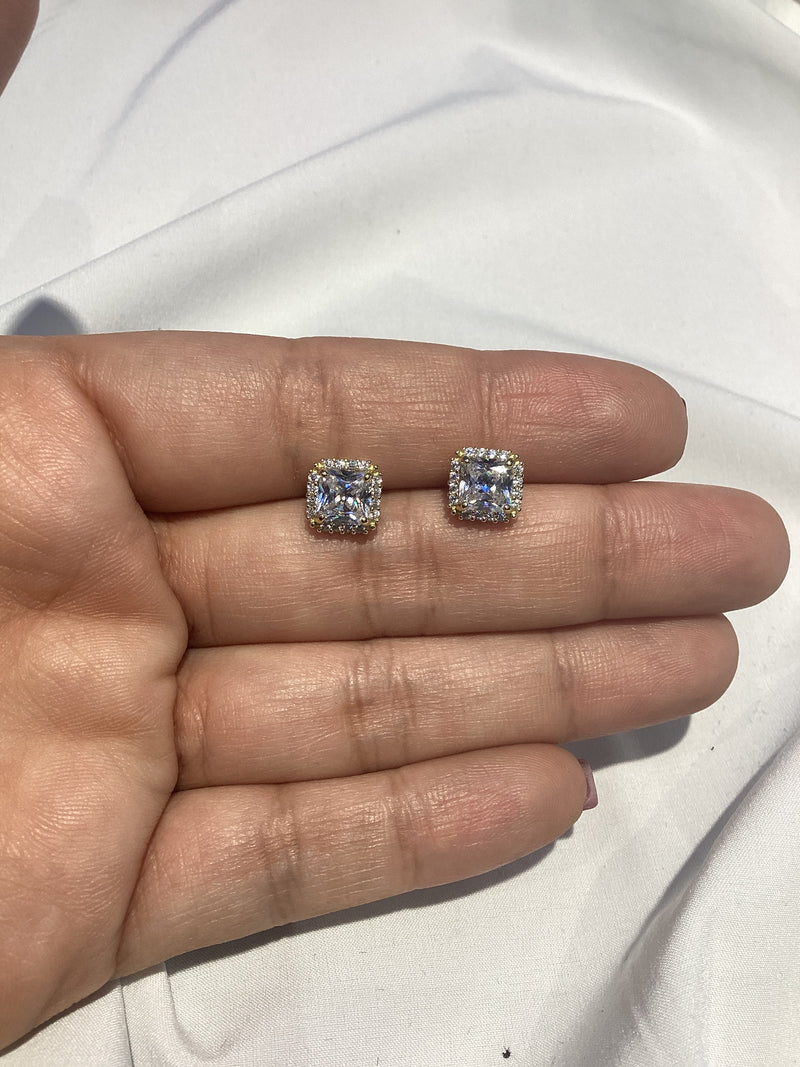 Studs Ascher Cut con Halo Dorado