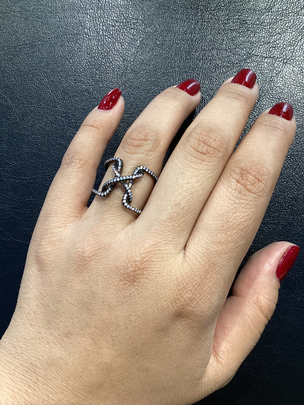 Anillo Plata con Baño de Rodio Negro Zircones