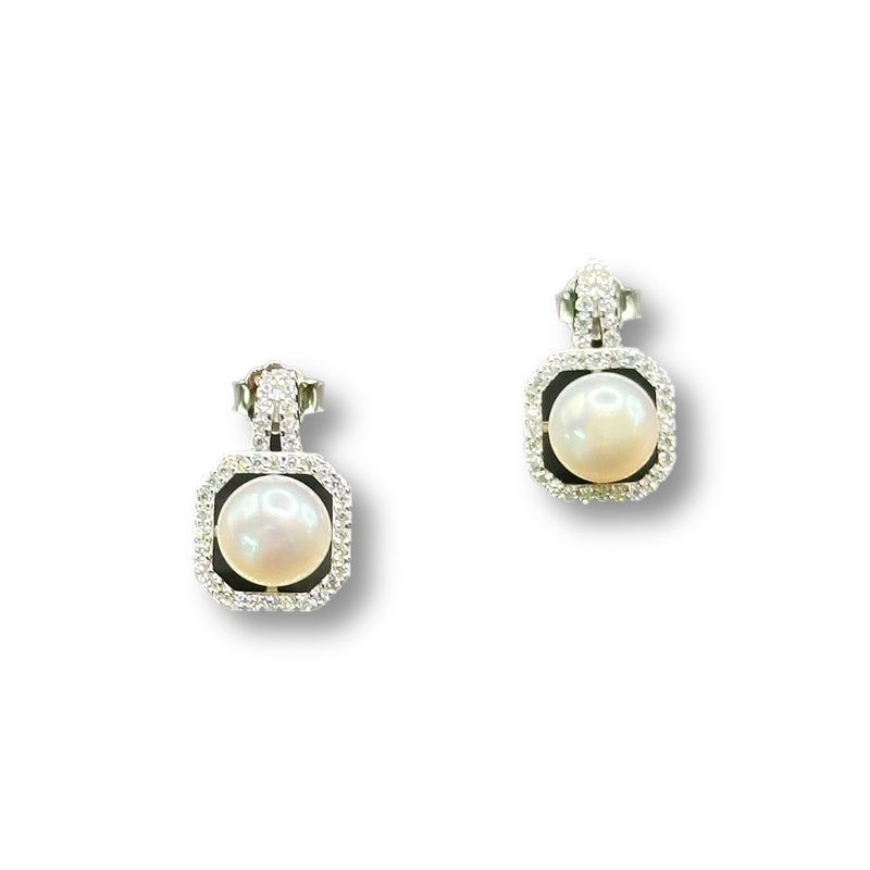 Pearly Studs