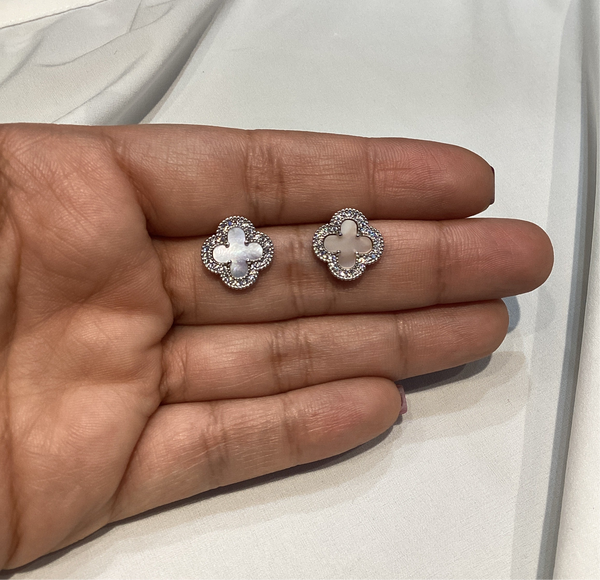 Clover Crystal Surround MOP pink