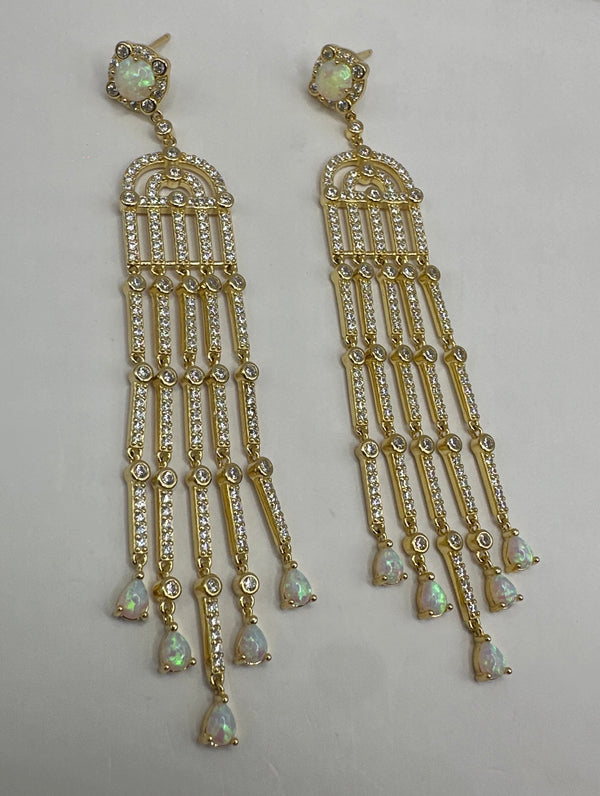 Opal y Zirconia Chanderliers