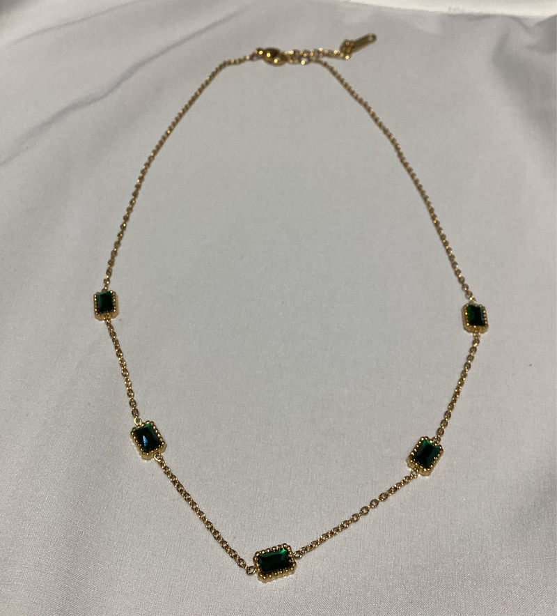 Green Square Crystal Choker
