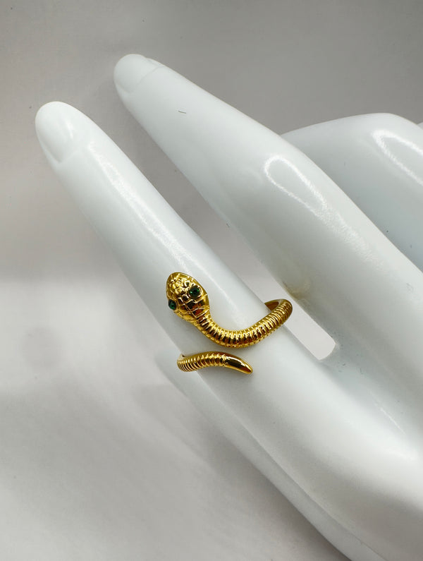 Mini Serpent Green eye Ring
