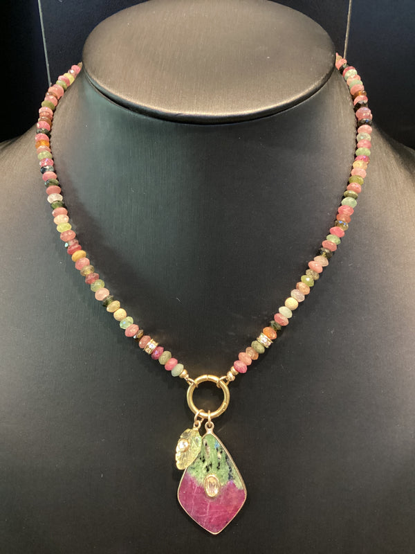 Collar  Turmalina Con Dije Rubi y Hoja Citrina