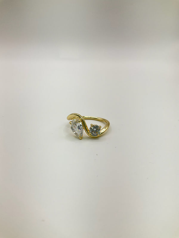2 Cz Pear & Round Crystal Swag Ring