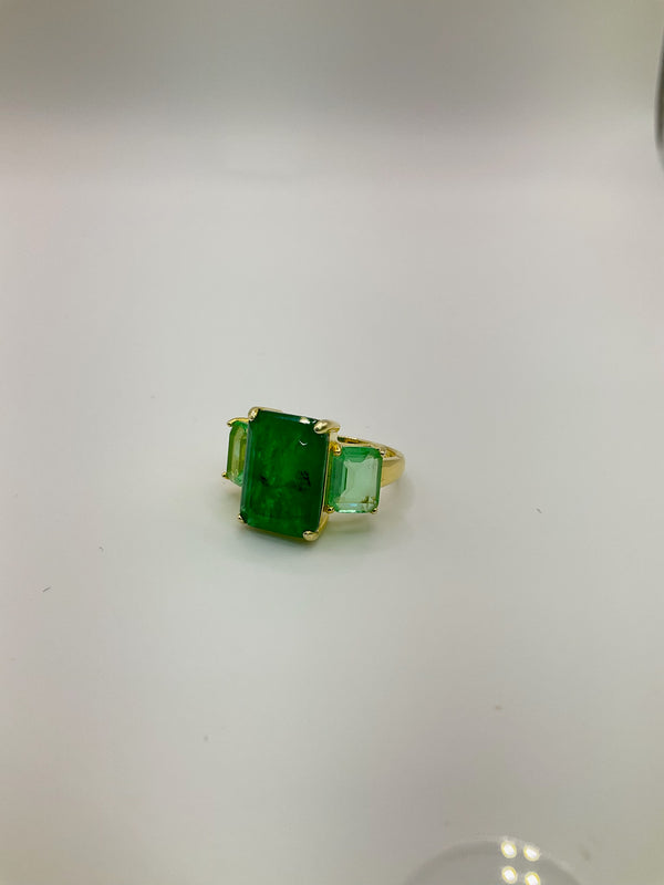 Royal 3 Stone Turmaline Ring