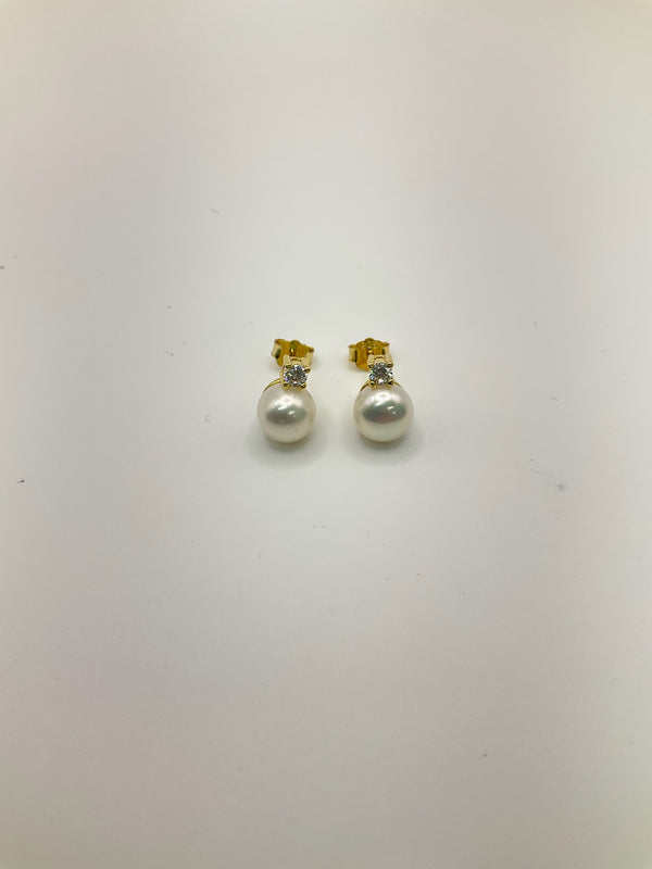 Crystal & Pearl Studs 2 colors