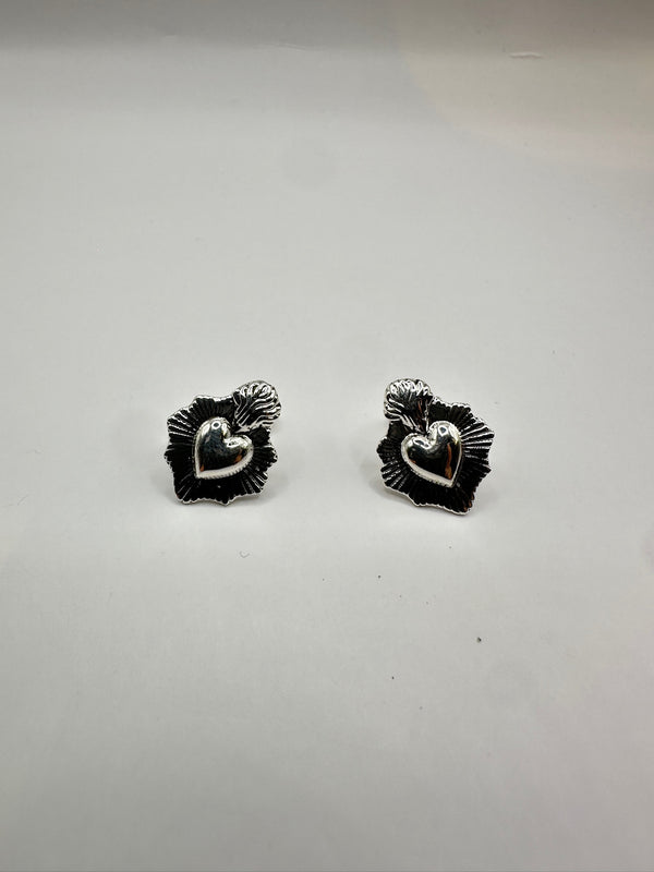 Aretes Mini de Sagrado corazon Plata