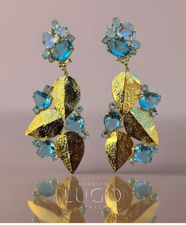 Aretes Hoja Dorada con Cuarzo Cristal Azul y Transparente