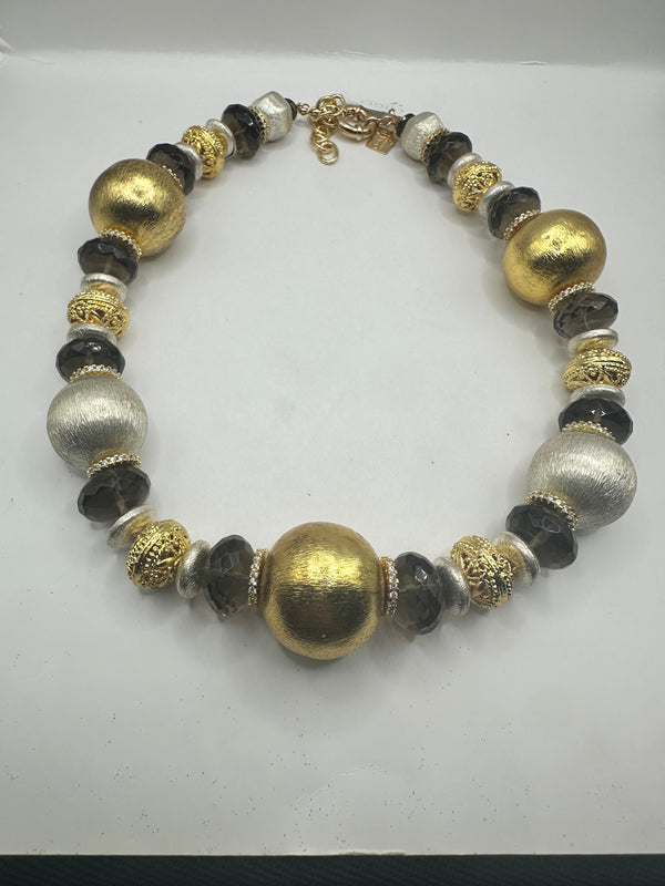 Collar XL Statement Quarzos Ahumados con Bolas Gold & Silver