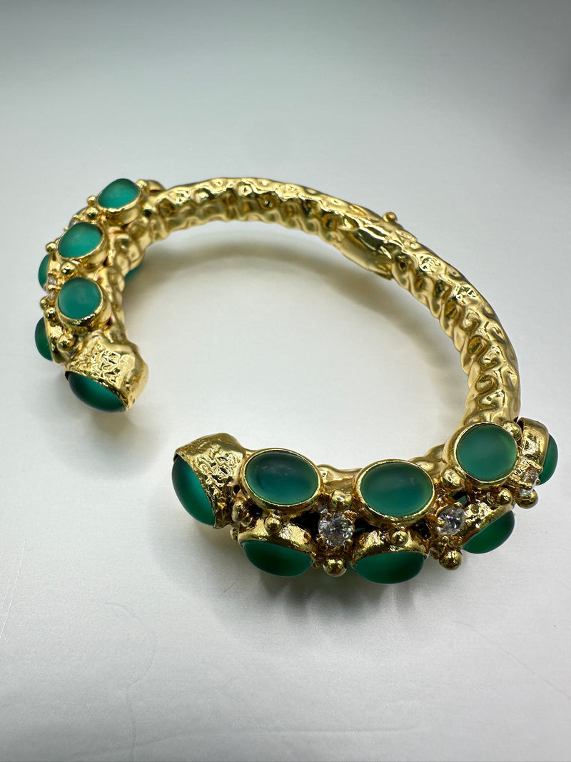 Cuffs Luxe Top Stone doradas verde/beige