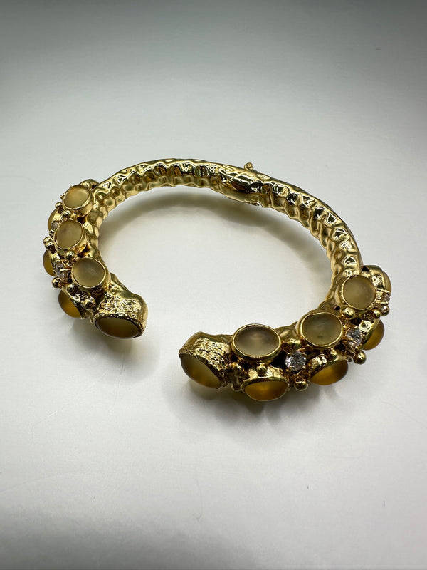 Cuffs Luxe Top Stone doradas verde/beige