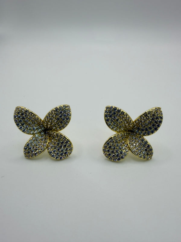 Pave Flower Studs 2 Colors