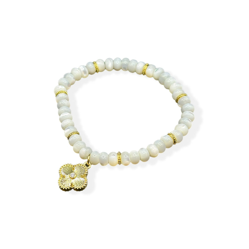 Pulseras de piedras semipreciosas con dijes