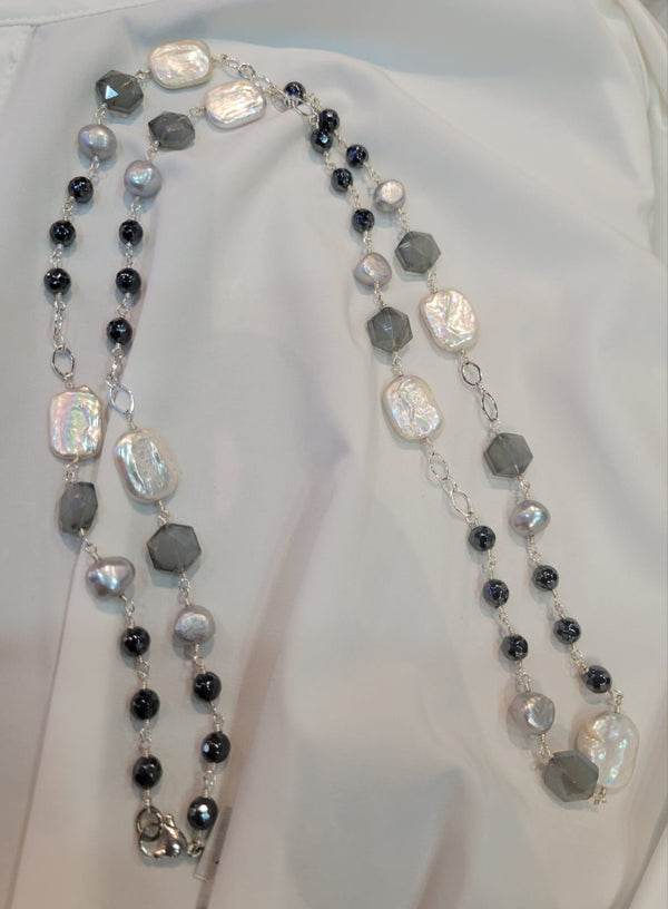 Collar Beaded LArgo dr Hematitas Hexagon y perlas chicles