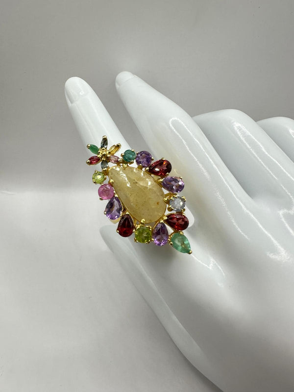 Anillo Zafiro Amarillo con Piedras Semipreciosas