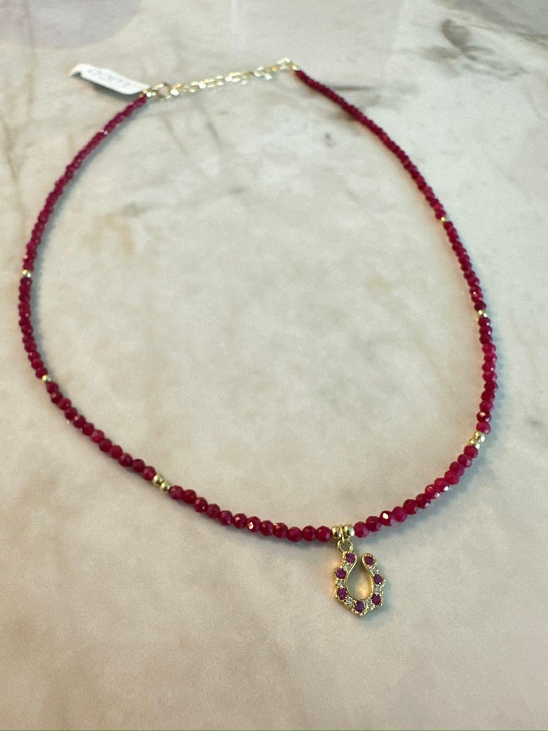 U024 Choker Rubidine con Horseshoe