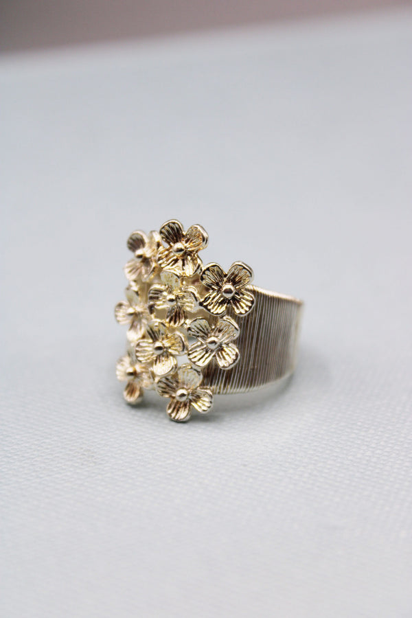 Wired Statement Multifiori Ring