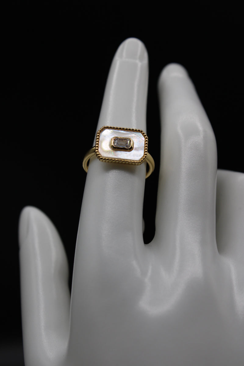 Mother of Pearl Rectangle Ring