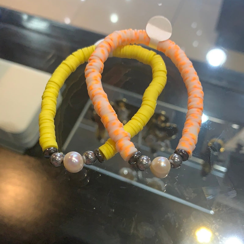 Orange and yellow pearl bracelet 33406-1