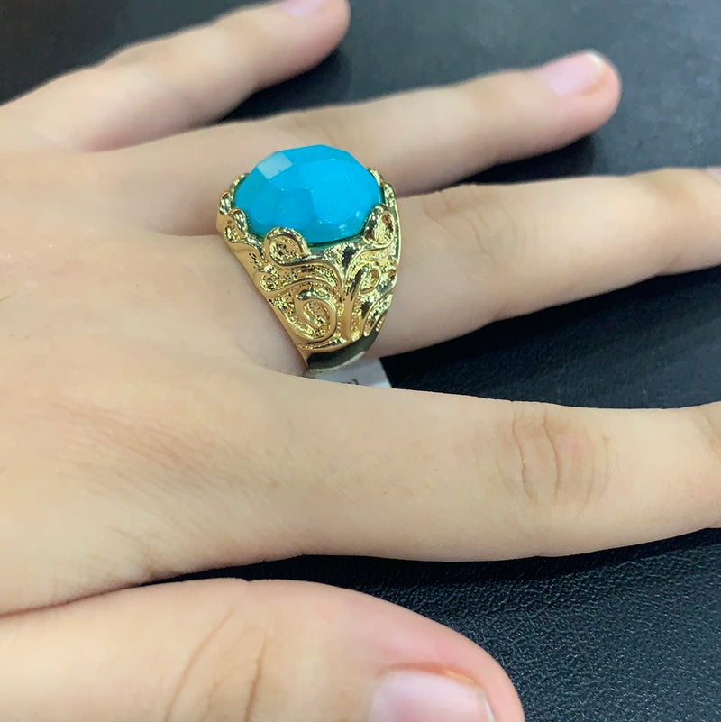 Green and blue stone with gold ring 33121