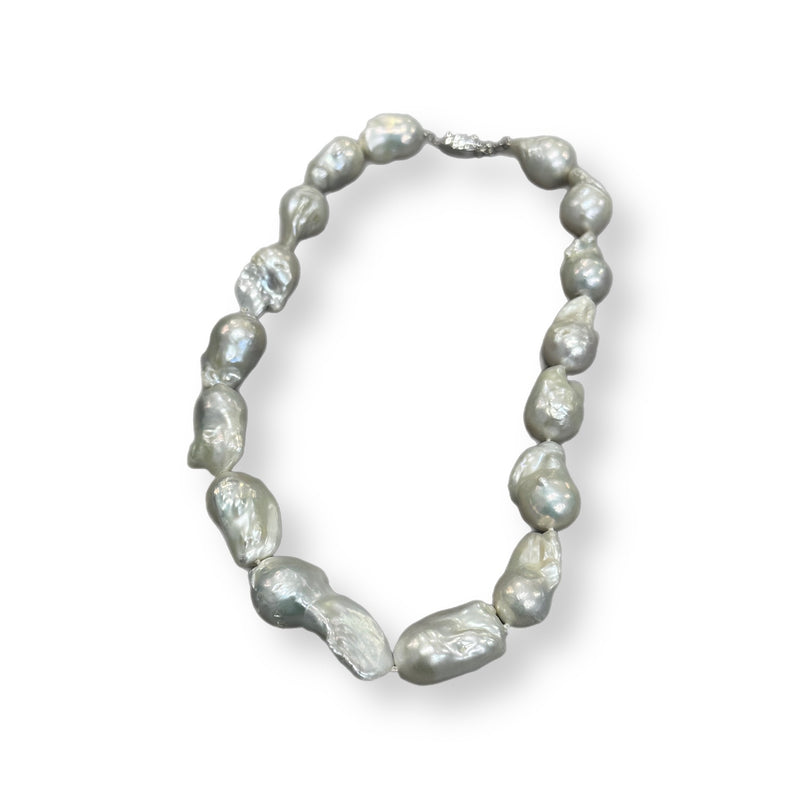 Baroque Pearl Necklace